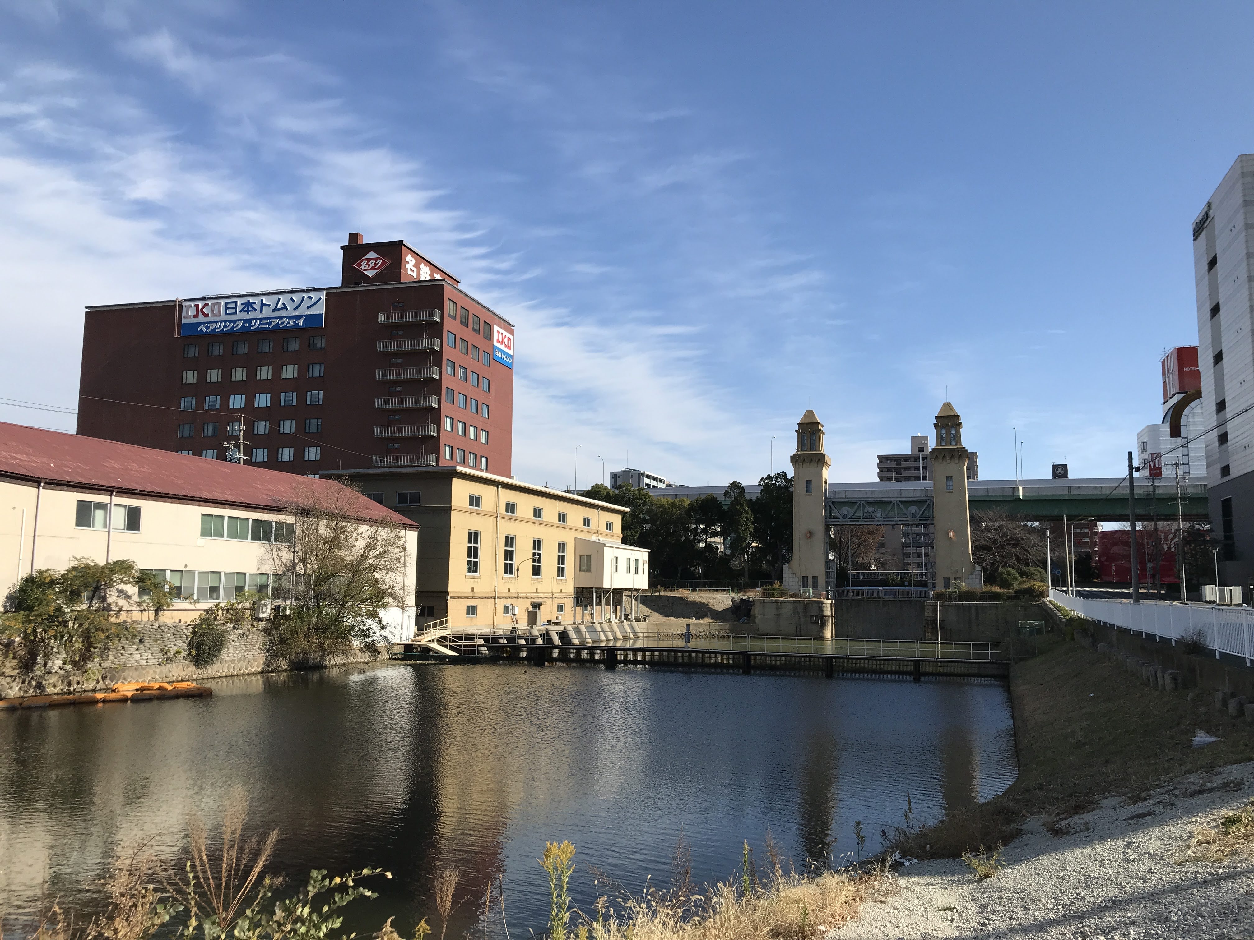 不朽園の名物最中から旧八幡園跡まで 懐かしさに萌える尾頭橋 山王エリア散歩 市電も走った商店街から遊郭跡地 木造球場 運河遺構 懐かしの世界へ 大ナゴヤツアーズ Dai Nagoya Tours