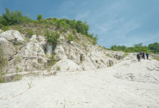 瀬戸・陶磁器】全国のやきものには瀬戸産の蛙目粘土が必要不可欠